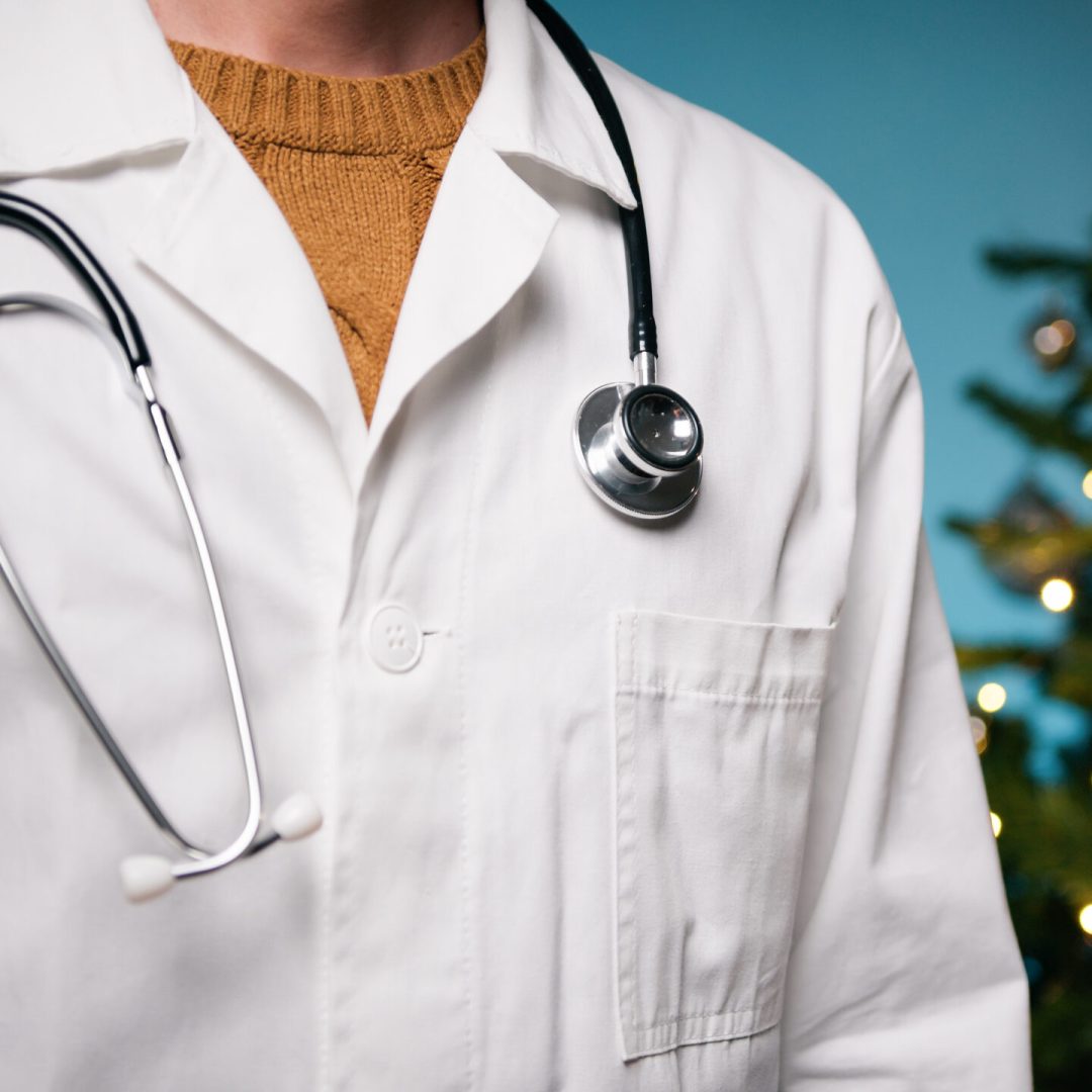 Medical operator getting ready to celebrate Christmas .